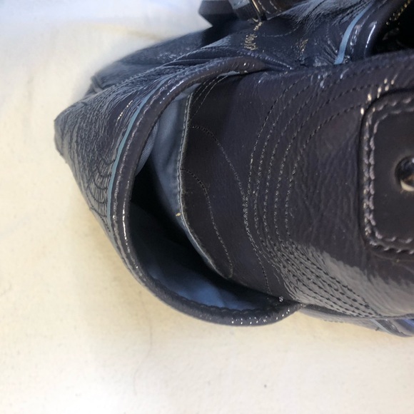 Authentic Coach baby bag. - Picture 5 of 9